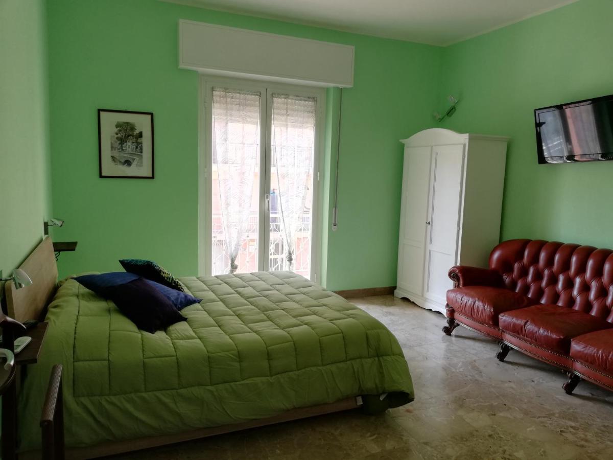 B&B Mila e Nan Borghetto Santo Spirito Esterno foto